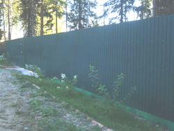  забор для  загородного дома